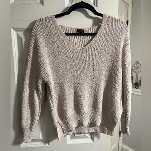 debut cream sweater